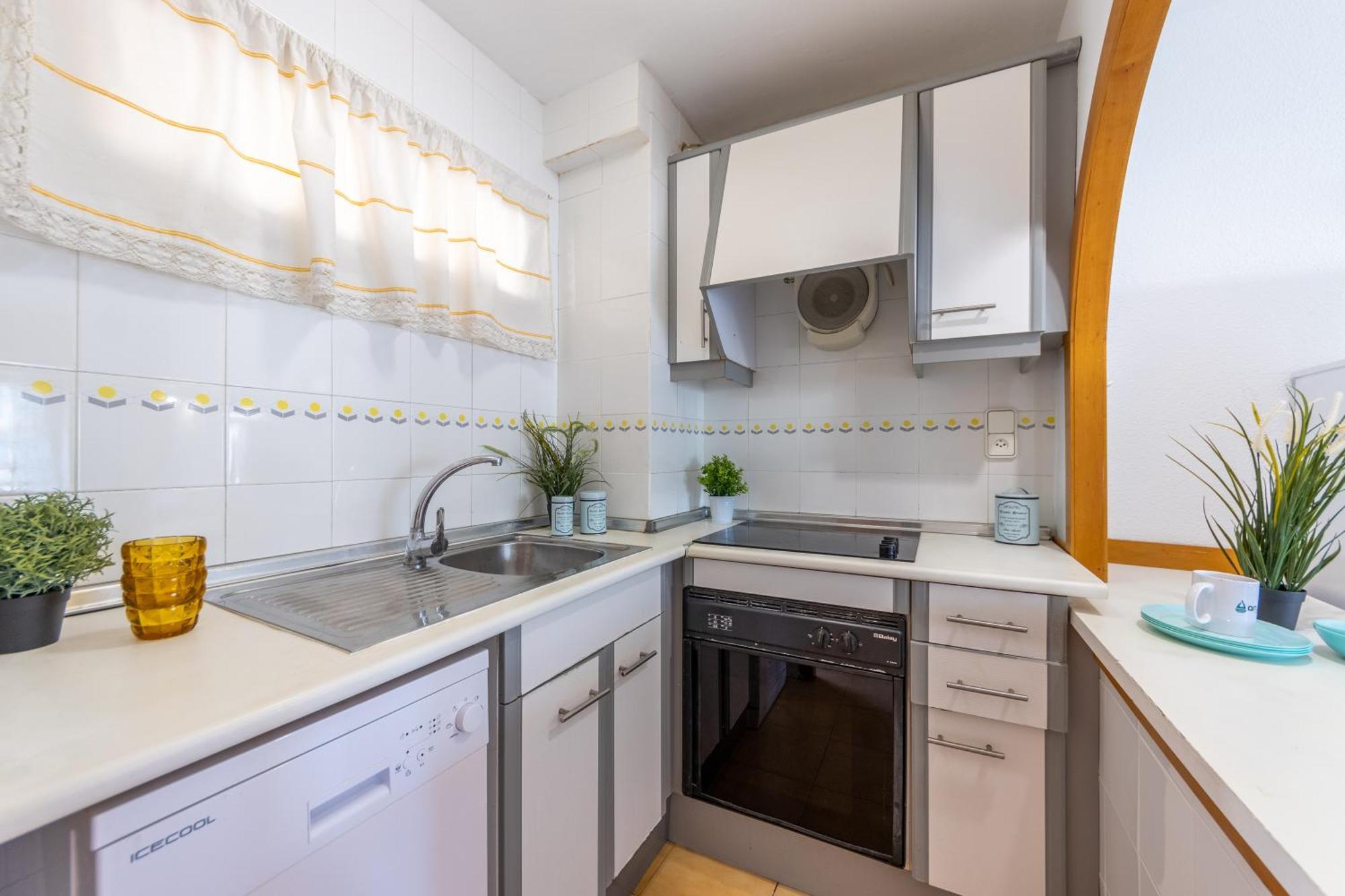 Apartamentos Cordoba Arysal 살루 외부 사진